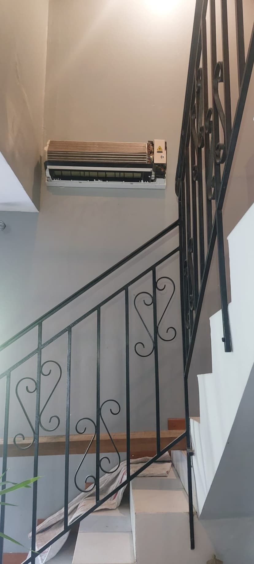 Maintenance climatisation dans villa élégante — RFT Hérault